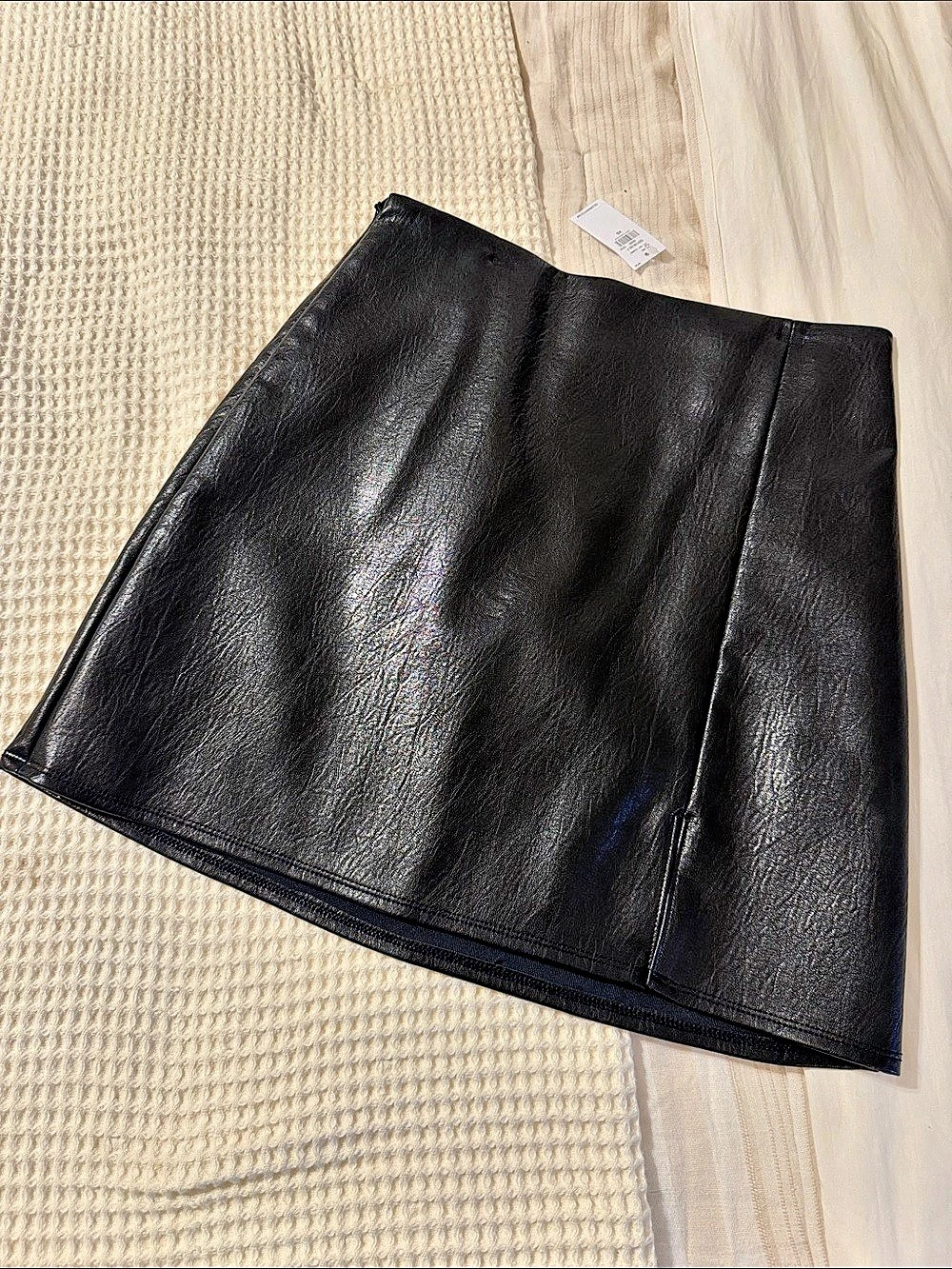 Old Navy Faux-Leather Mini Skirt Black XS